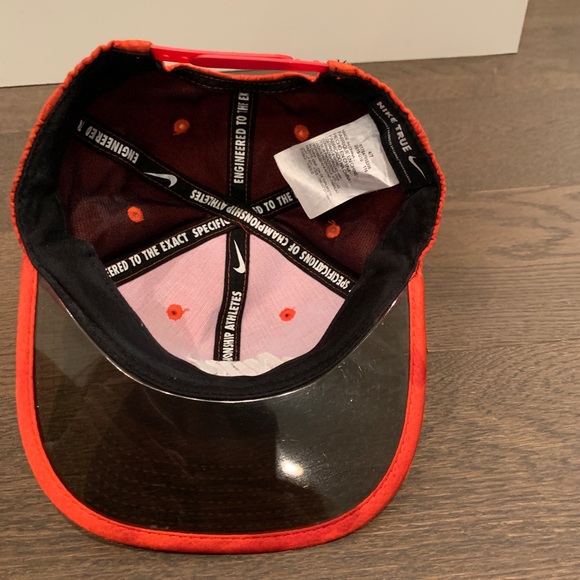 Kids orange Nike hat with sun shade age 4-7 - Picture 4 of 7